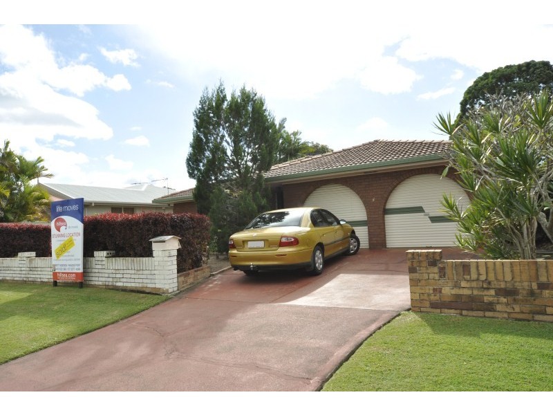5 Karema Crescent, Runaway Bay QLD 4216
