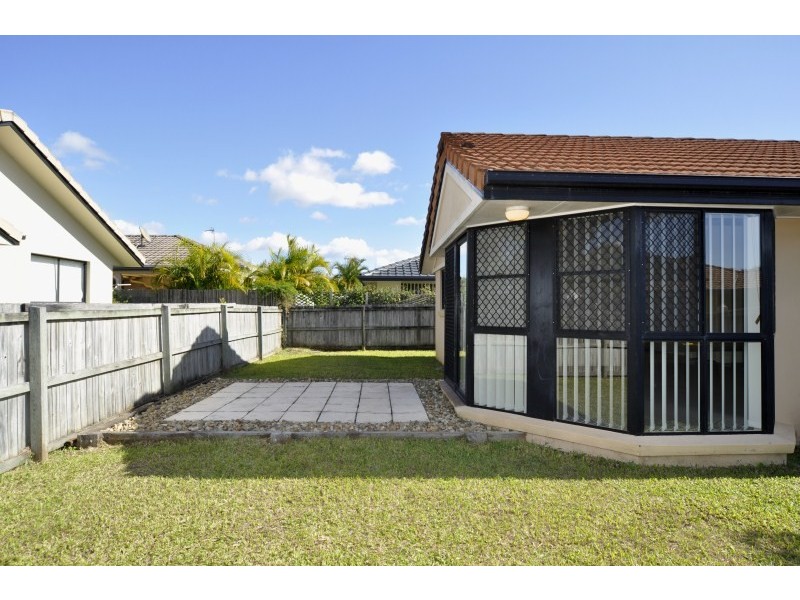 15/2 Anaheim Drive, Helensvale QLD 4212