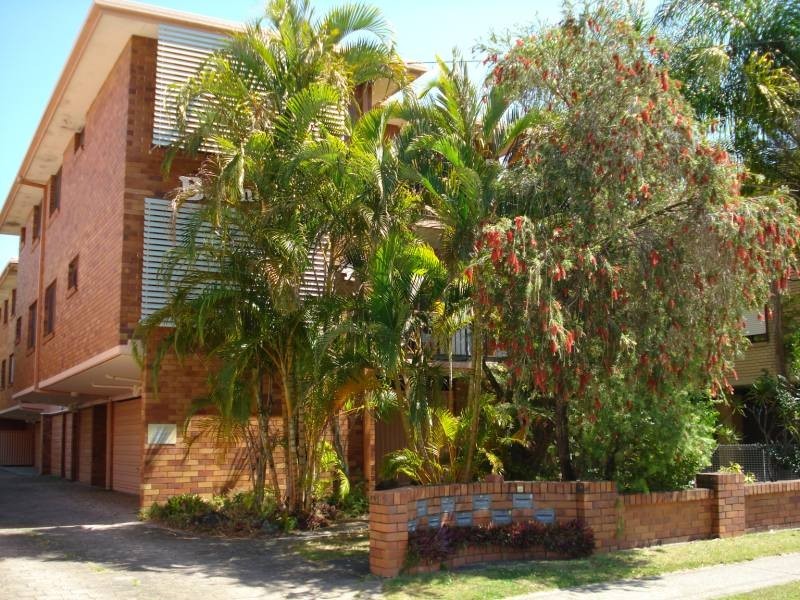 8/14 Brighton Street, Biggera Waters QLD 4216