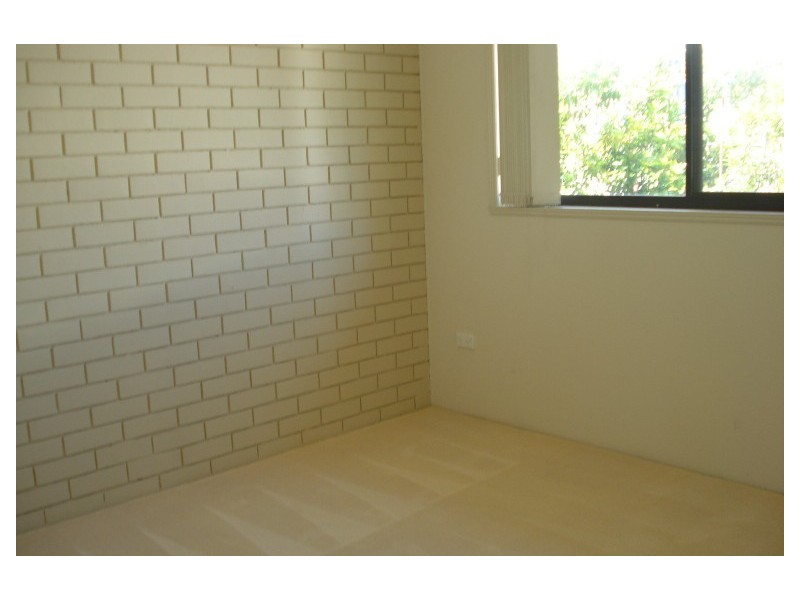 8/14 Brighton Street, Biggera Waters QLD 4216