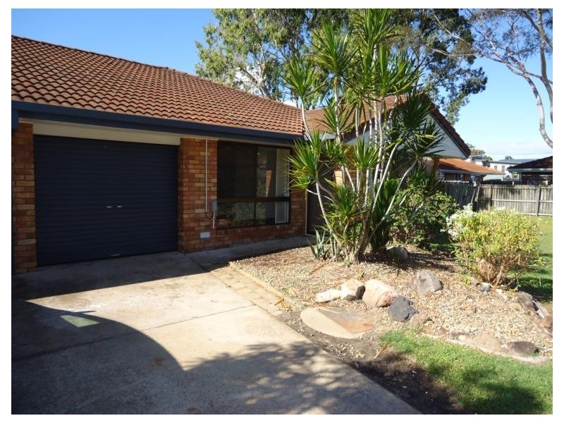 3/145 Central Street, Labrador QLD 4215