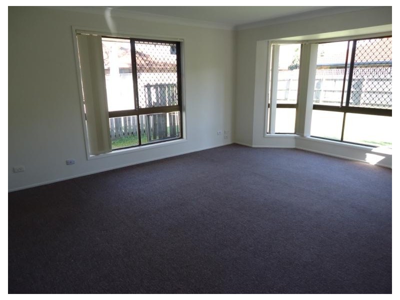 3/145 Central Street, Labrador QLD 4215