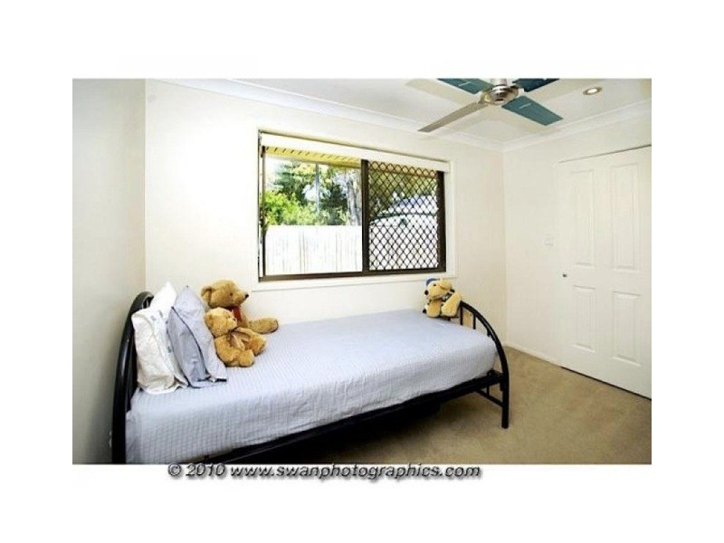 5 Augusta Court, Coombabah QLD 4216