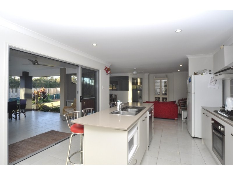 1 Cherry Court, Coomera QLD 4209