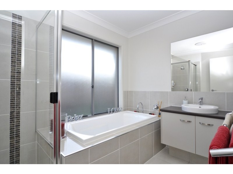 1 Cherry Court, Coomera QLD 4209