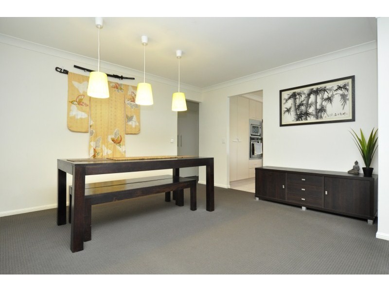 17 Gooding Drive, Coombabah QLD 4216