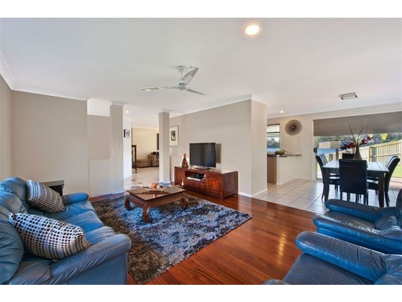 5 Lefroy Drive, Coombabah QLD 4216