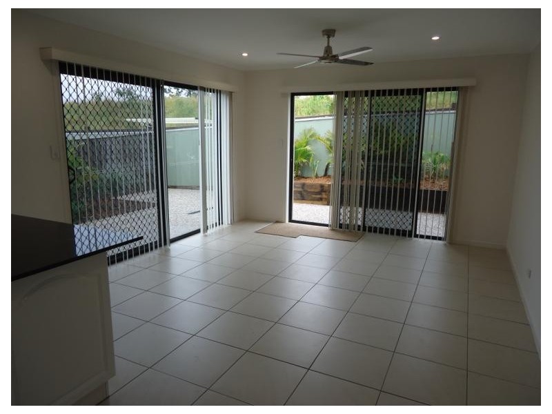 8 Picton Court, Upper Coomera QLD 4209