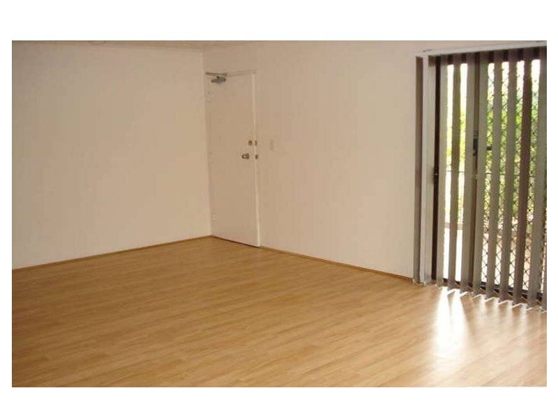 3/16  Madang Creacent, Runaway Bay QLD 4216