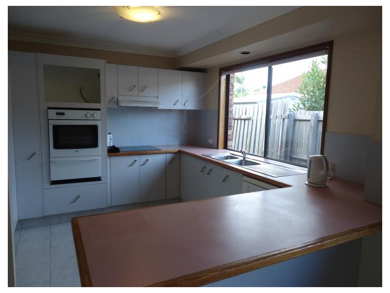 26 Tradewinds Avenue, Paradise Point QLD 4216