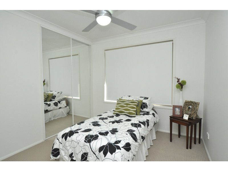 1/21 Eurimbula Court, Paradise Point QLD 4216