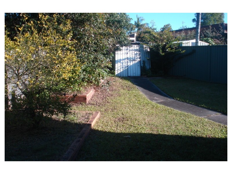 1/10 Elm Court, Labrador QLD 4215