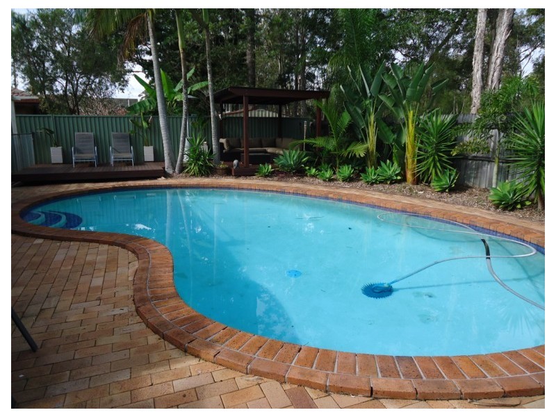 70 Columbus Drive, Hollywell QLD 4216