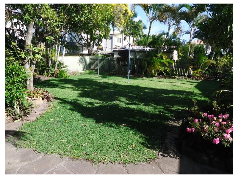 18 Muscovey Avenue, Paradise Point QLD 4216