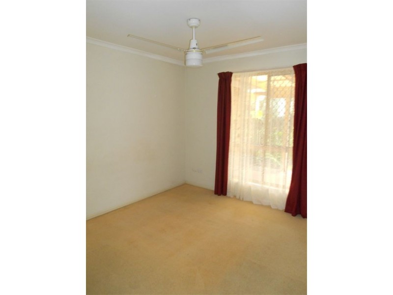 1/5 Jupiter Close, Labrador QLD 4215