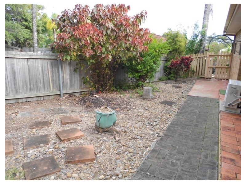 1/5 Jupiter Close, Labrador QLD 4215