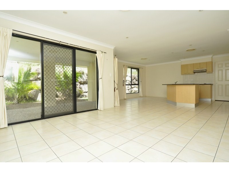 5 Watergum Parade, Molendinar QLD 4214