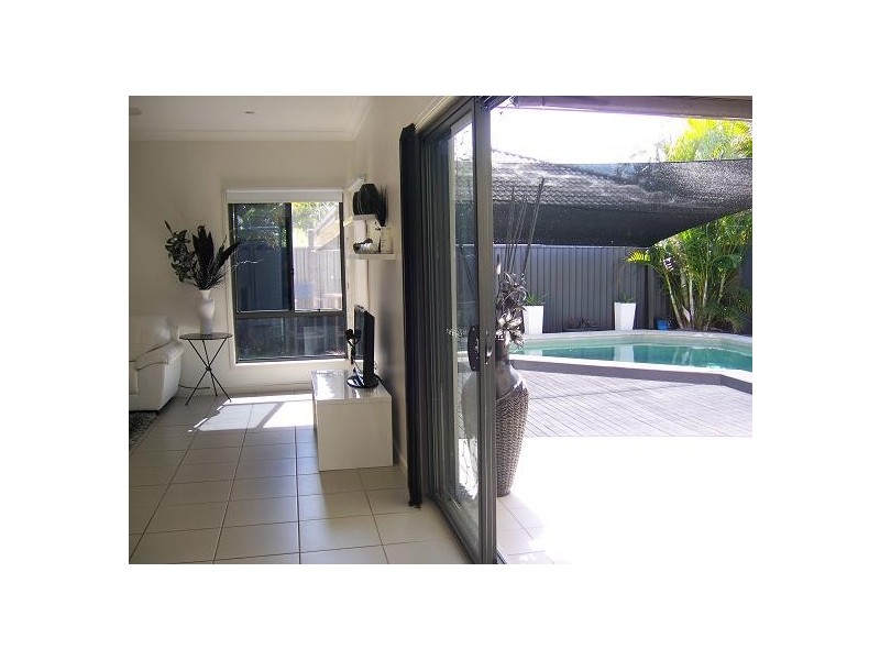 39 Costa Del Sol Avenue, Coombabah QLD 4216