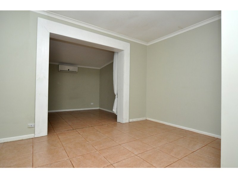 5 Paradise Parade, Paradise Point QLD 4216