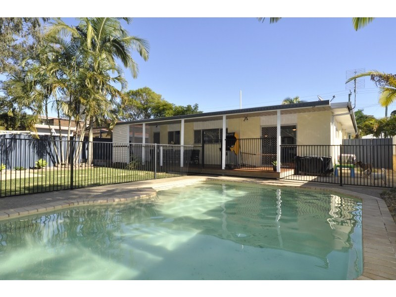 43 Iando Street, Coombabah QLD 4216