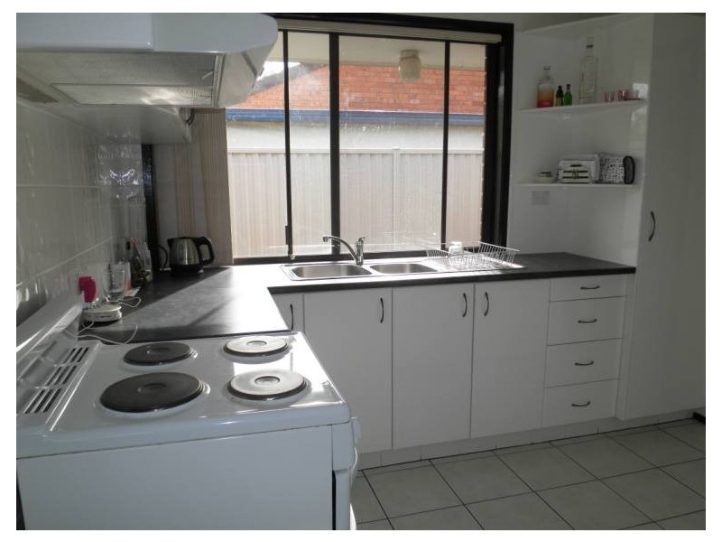 1/70 Botanical Drive, Labrador QLD 4215