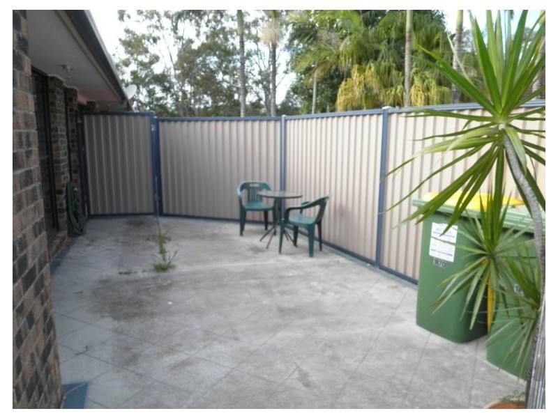 1/70 Botanical Drive, Labrador QLD 4215
