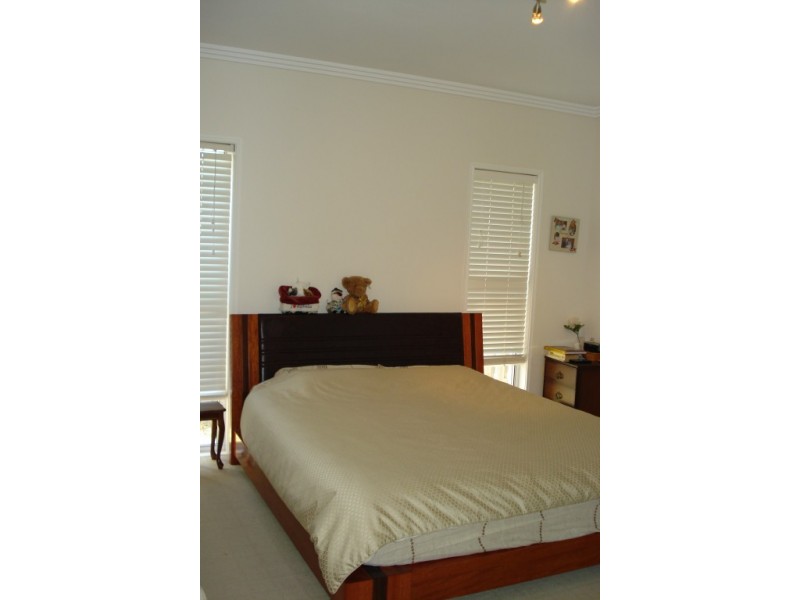 1 Westward Way, Coomera QLD 4209