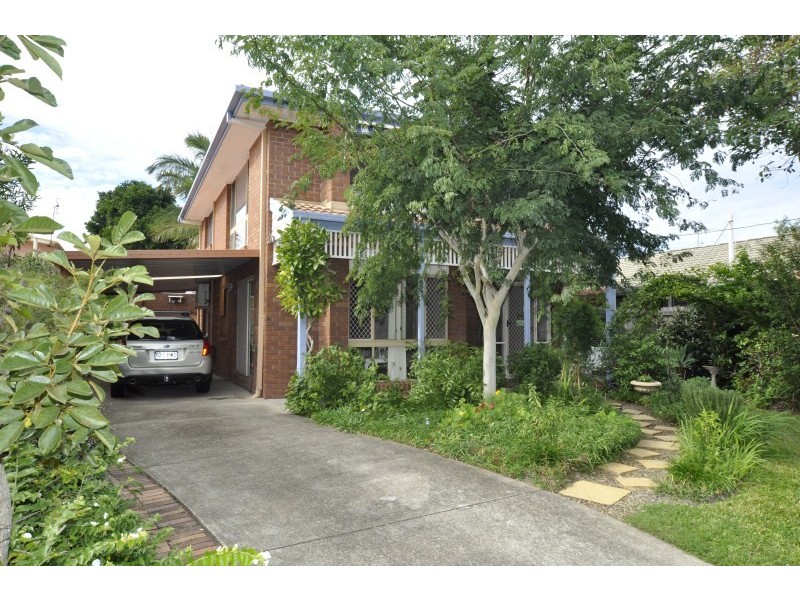 3 Esplanade West, Paradise Point QLD 4216