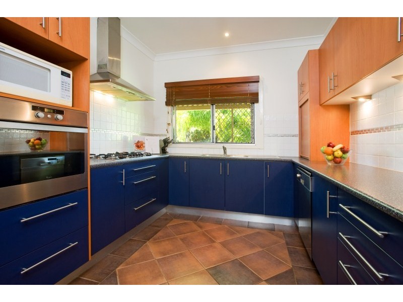 495 Pine Ridge Road, Runaway Bay QLD 4216