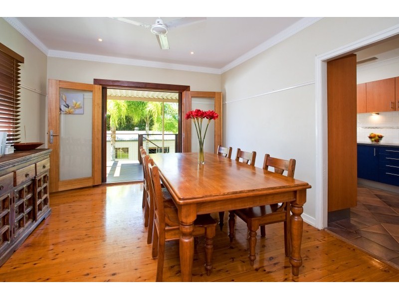 495 Pine Ridge Road, Runaway Bay QLD 4216