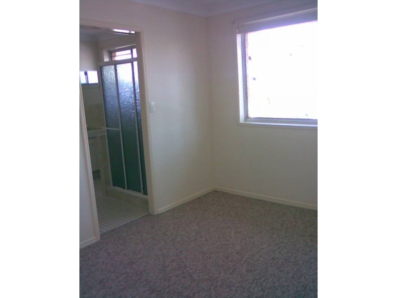2/9 Taylor Street, Biggera Waters QLD 4216