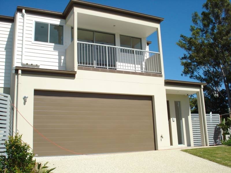 2/42 Careel Close, Helensvale QLD 4212