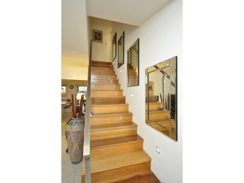 8/411 Oxley Drive, Runaway Bay QLD 4216