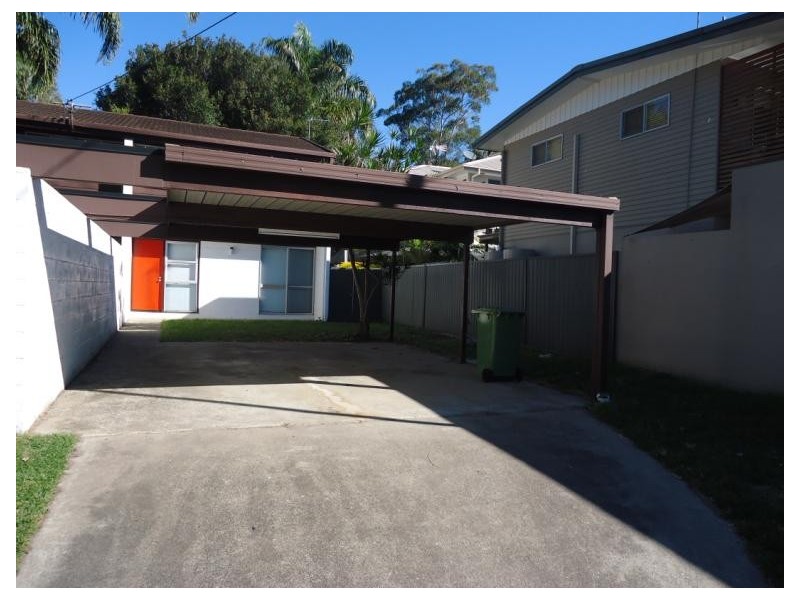 1/24 Gordon Street, Labrador QLD 4215