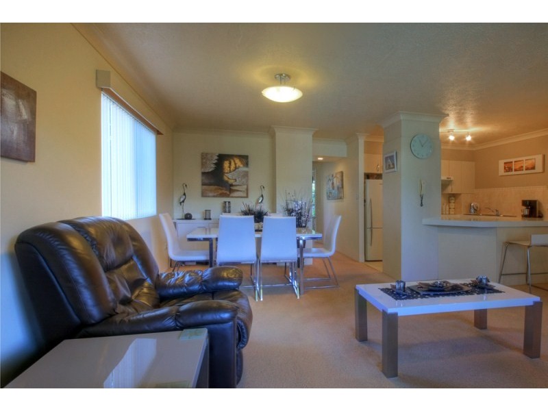 19/22 Jennifer Avenue, Runaway Bay QLD 4216