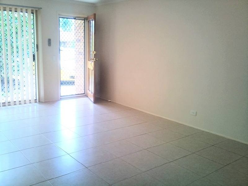 1/14 Illusion Court, Oxenford QLD 4210