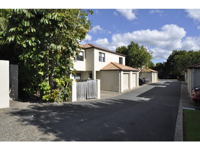 10/37 Harley Street, Labrador QLD 4215