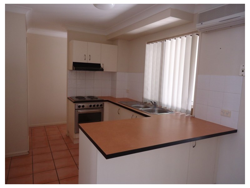 10/37 Harley Street, Labrador QLD 4215