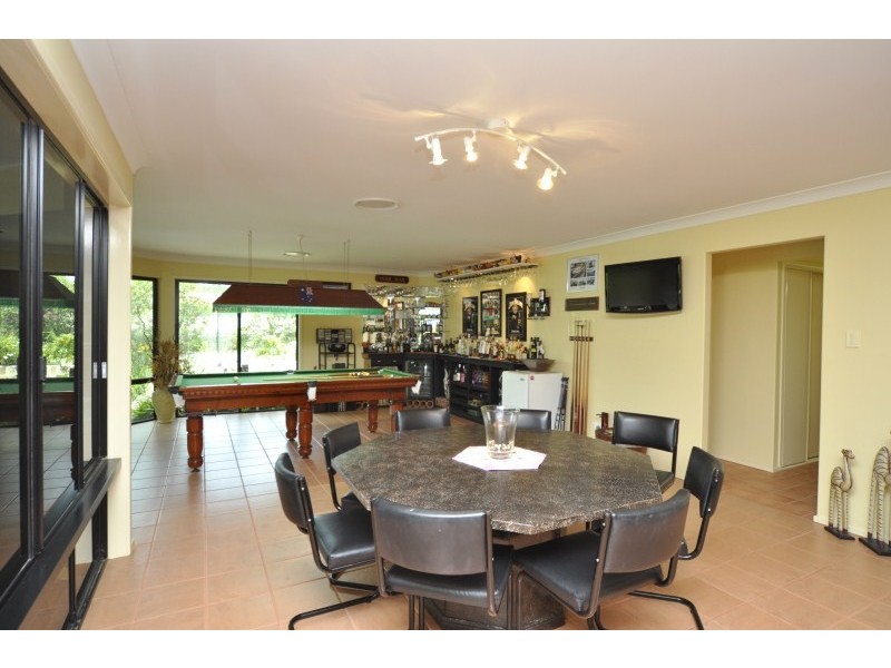 59 Arun Drive, Arundel QLD 4214