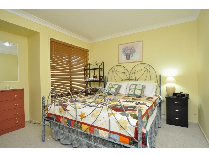 59 Arun Drive, Arundel QLD 4214