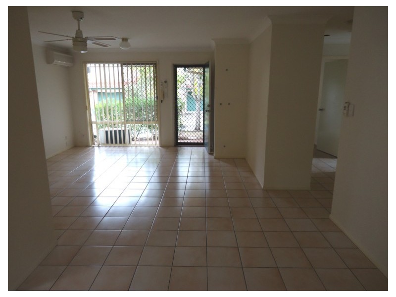 11/482 Pine Ridge Road, Coombabah QLD 4216