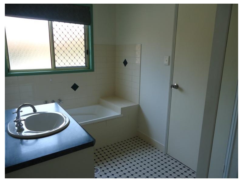 11/482 Pine Ridge Road, Coombabah QLD 4216