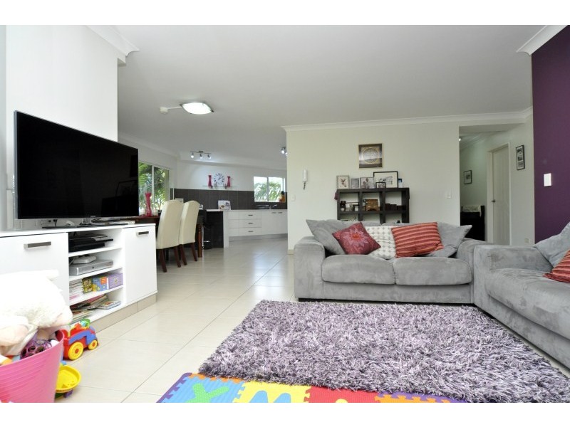 31/41A Broadwater Street, Runaway Bay QLD 4216