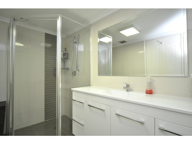31/41A Broadwater Street, Runaway Bay QLD 4216