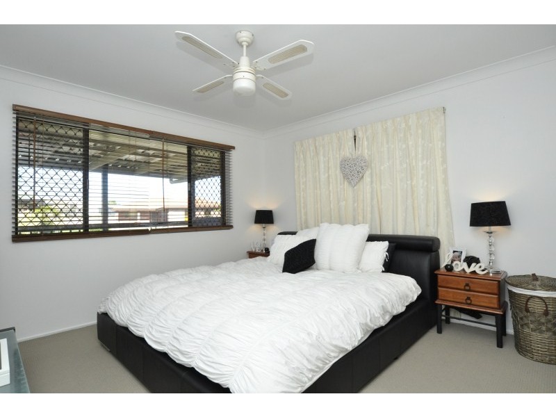 2/23 Margaroola Avenue, Biggera Waters QLD 4216