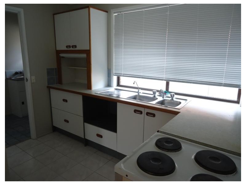 2/70 Botanical Drive, Labrador QLD 4215