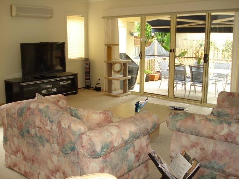 66/76 Bayview Street, Runaway Bay QLD 4216