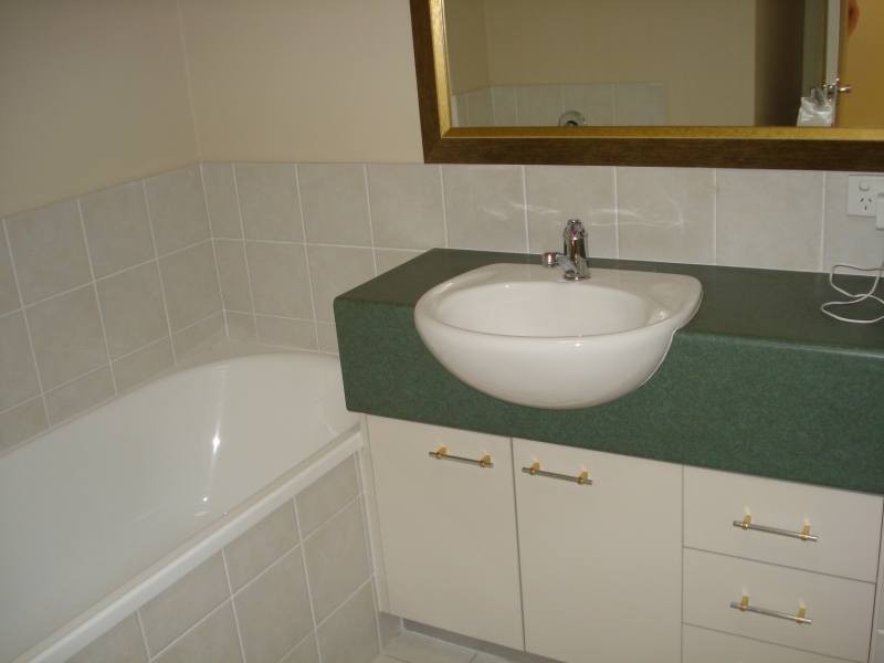 66/76 Bayview Street, Runaway Bay QLD 4216