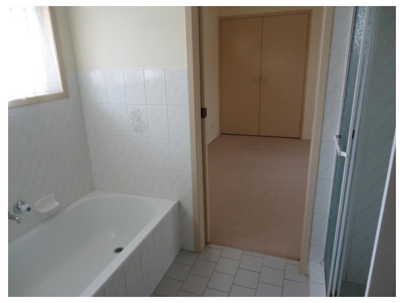 2/122 Oxley Drive, Paradise Point QLD 4216