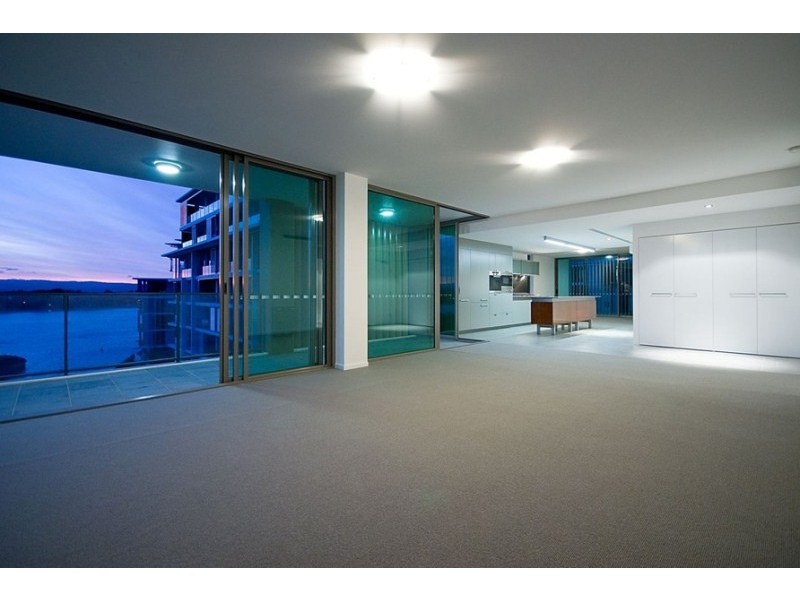 29506 Ephraim Island, Paradise Point QLD 4216